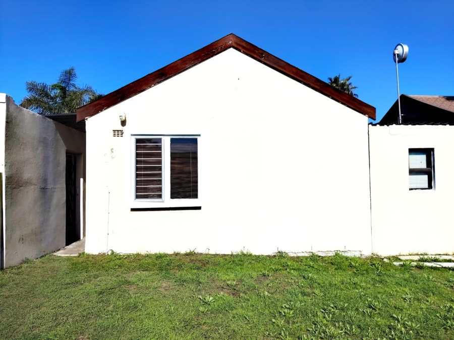 2 Bedroom Property for Sale in Silversands Western Cape